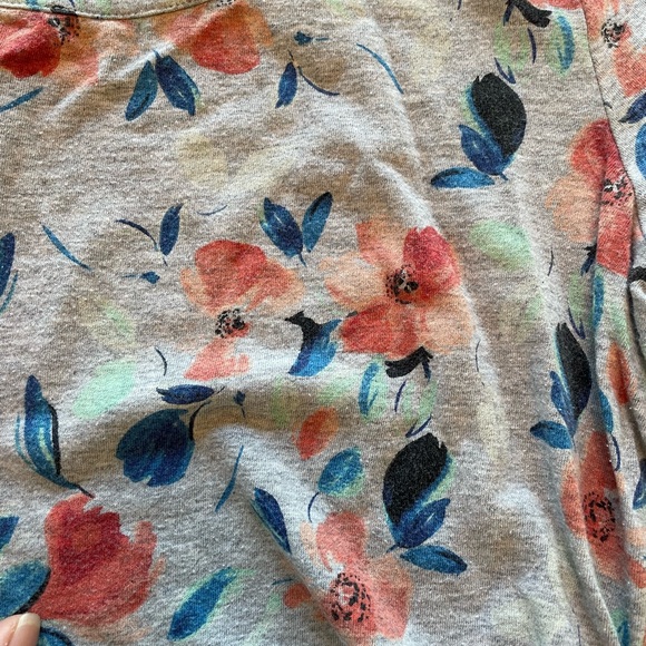 Medium motherhood maternity top - Picture 2 of 3